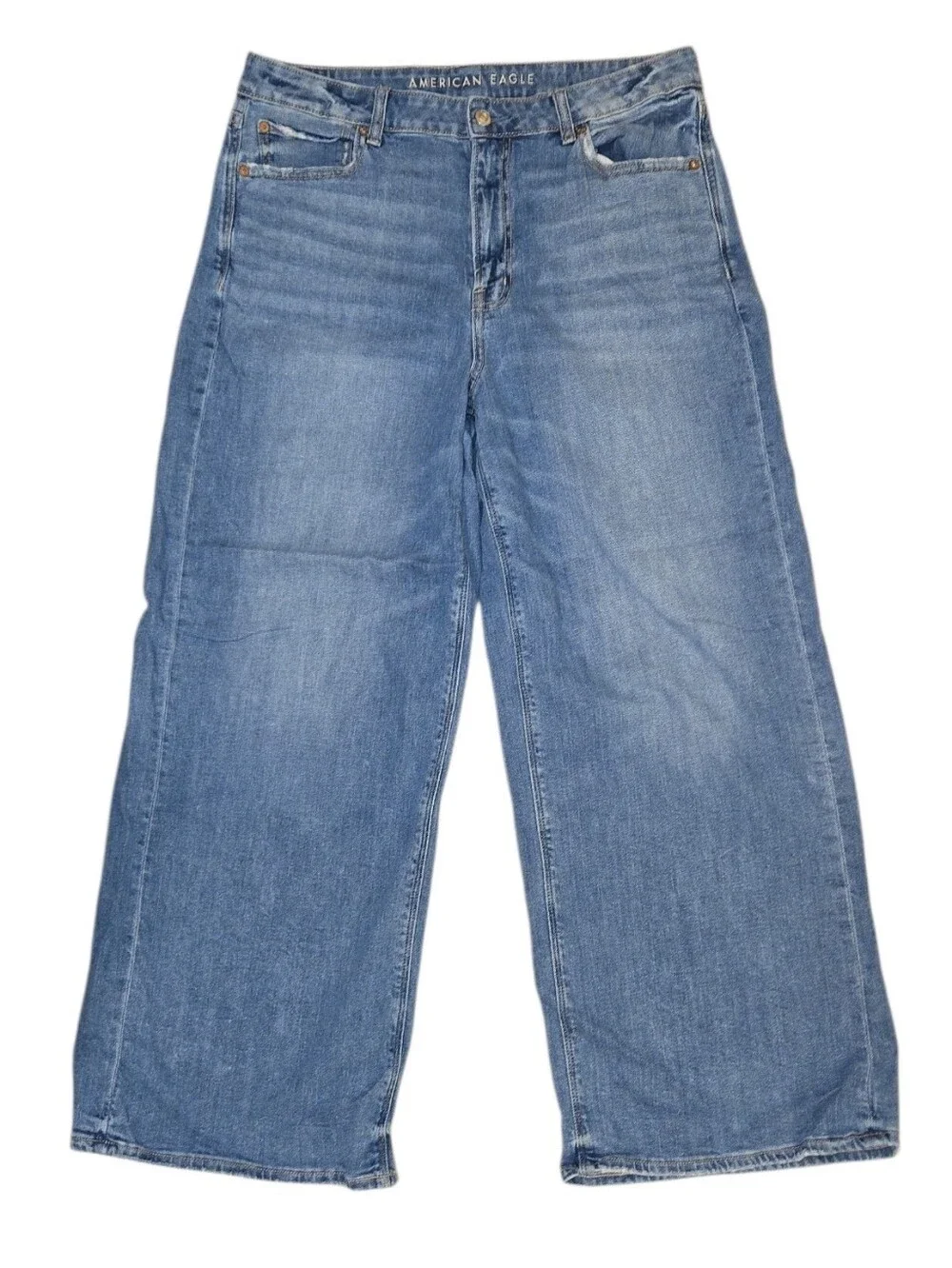 AMERICAN EAGLE HIGH-RISE BAGGY WIDE LEG JEANS. SIZE 12. MEDIUM WASH.